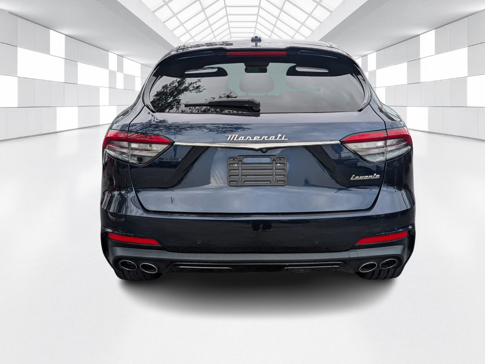 Used 2022 Maserati Levante Modena image 6
