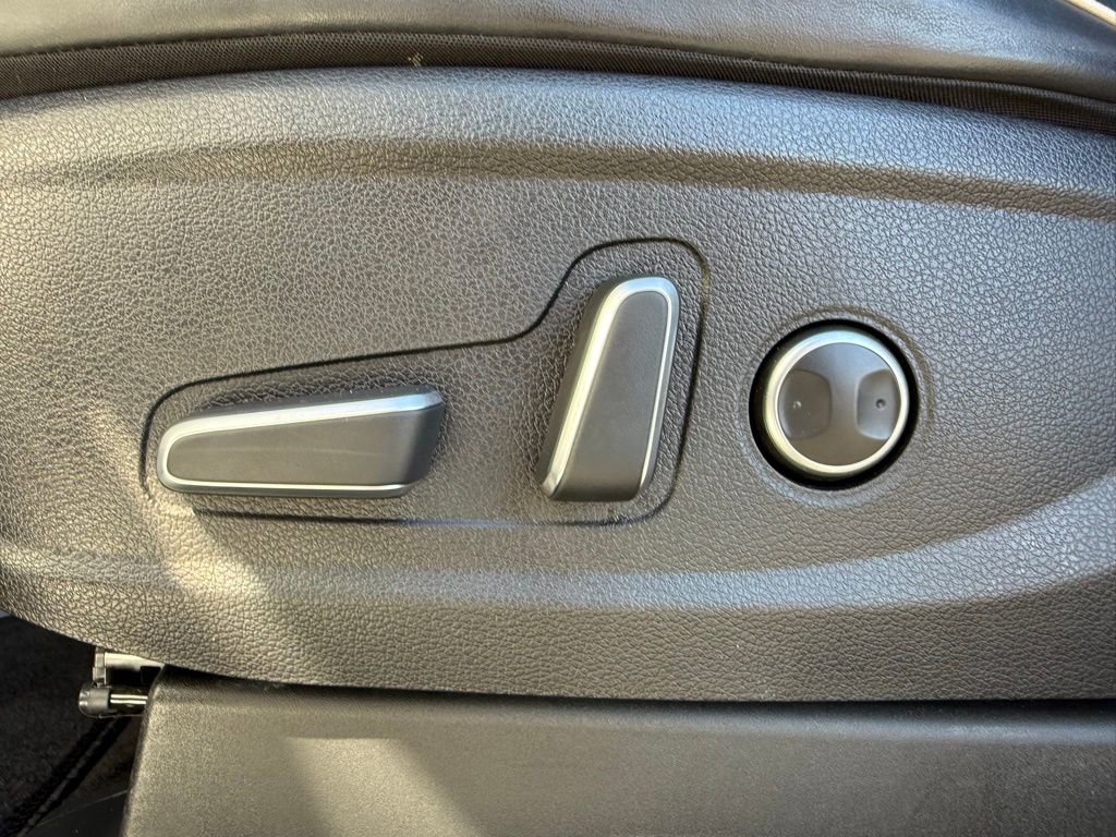 Used 2023 Hyundai Palisade SEL image 22