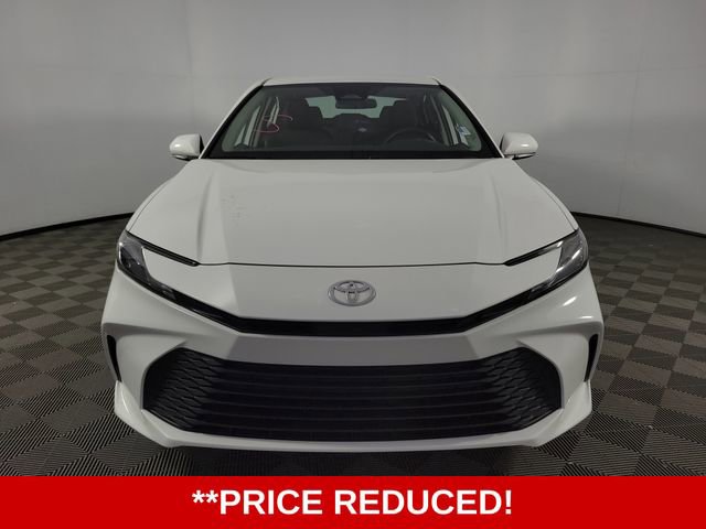 Used 2025 Toyota Camry LE FWD image 2