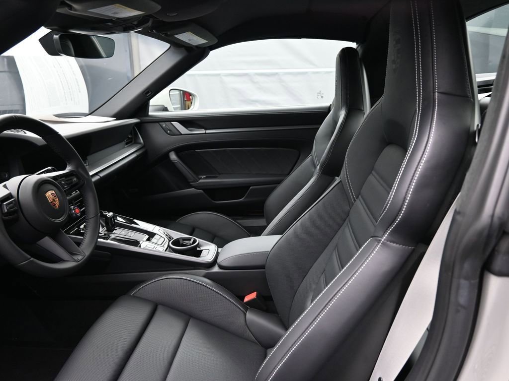 Certified 2026 Porsche 911 Targa 4S AWD/4WD image 5