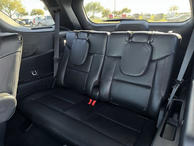 Used 2025 Ford Explorer ST image 29