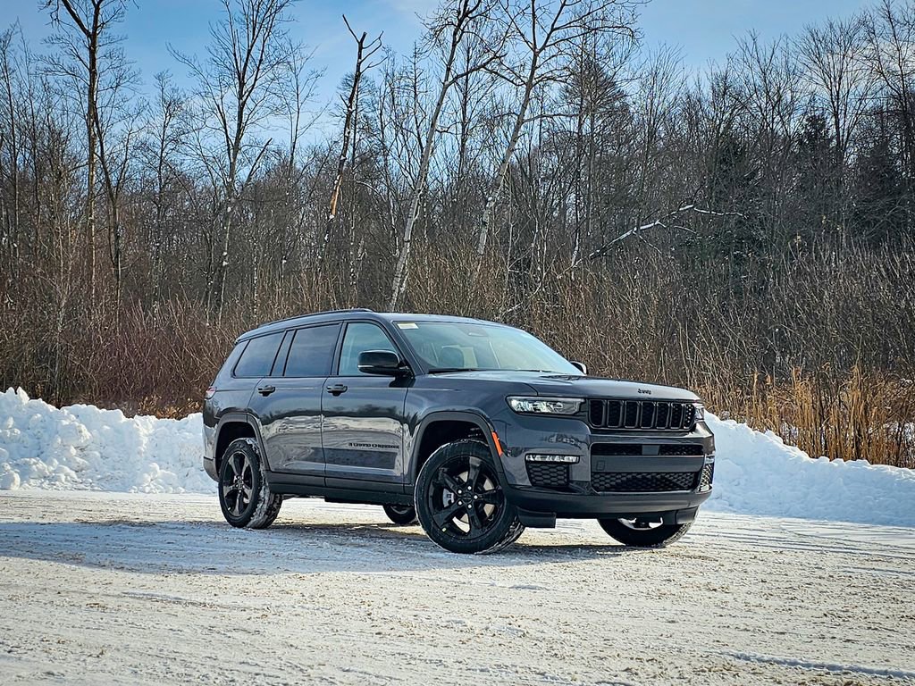 New 2025 Jeep Grand Cherokee L Limited w/ Black Appearance Package image 2