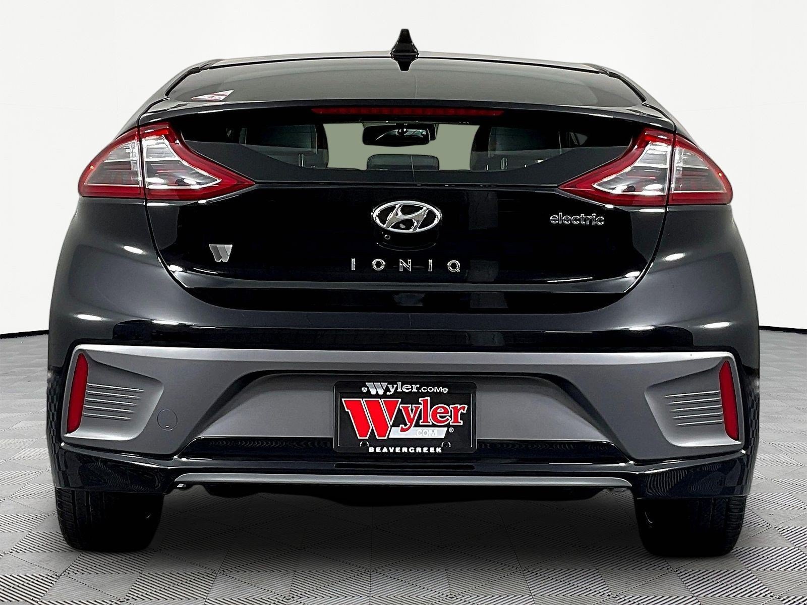 Used 2019 Hyundai Ioniq Limited FWD image 5