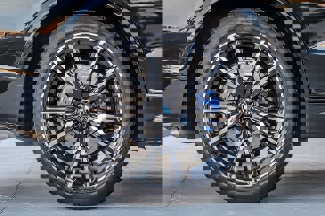 Used 2019 BMW X7 xDrive40i w/ Premium Package image 17