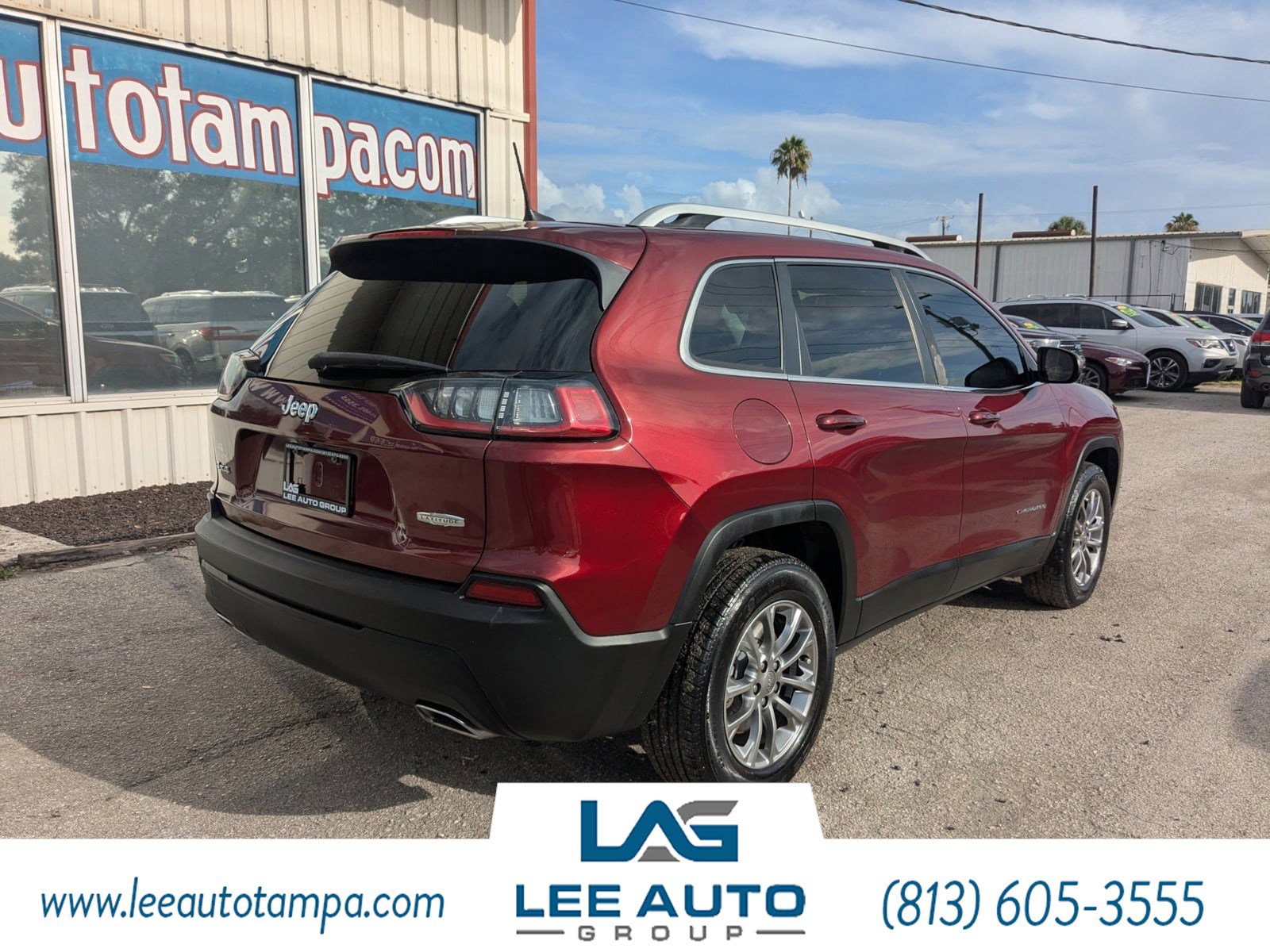 Used 2019 Jeep Cherokee Latitude Plus image 4