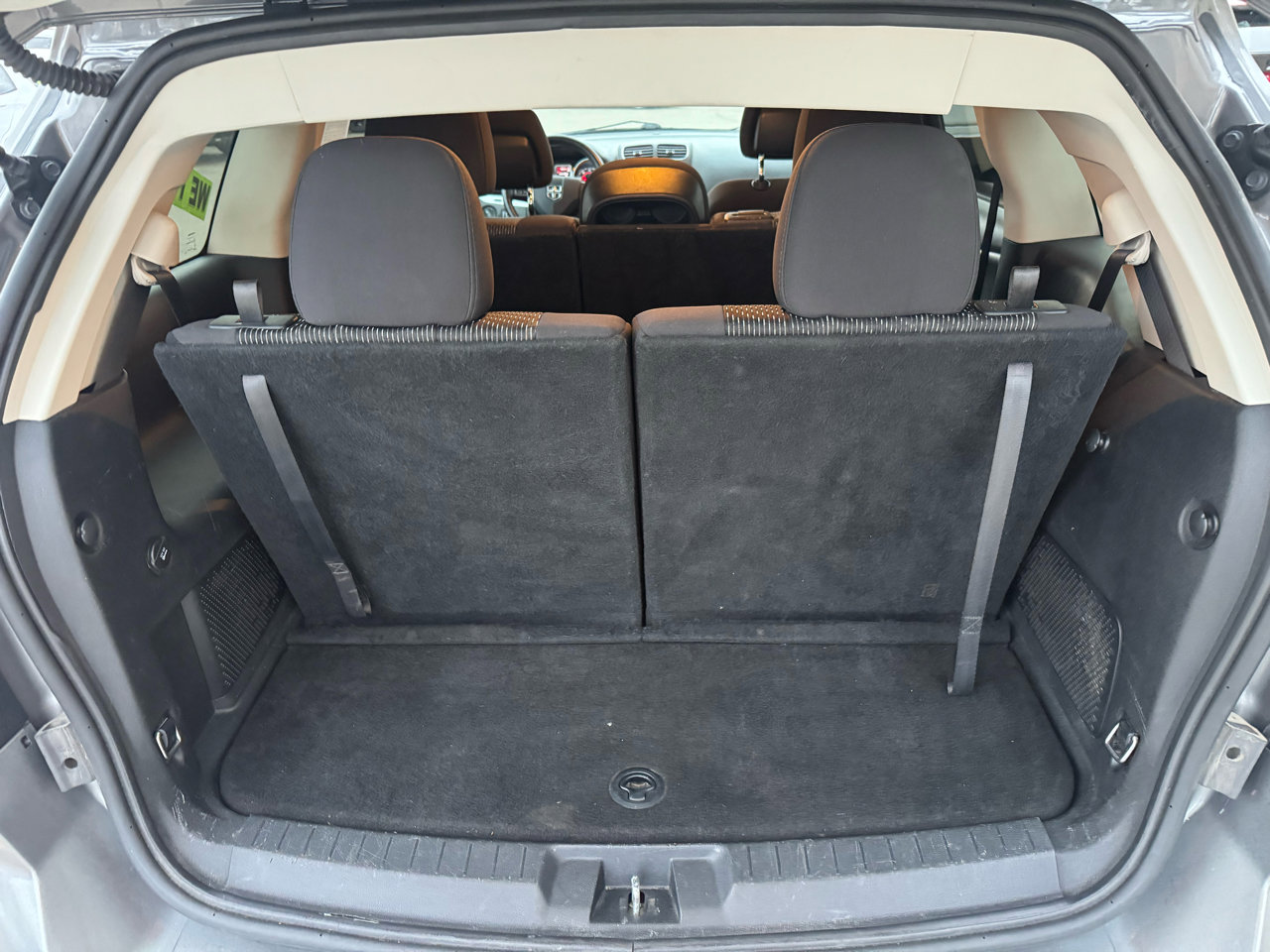 Used 2013 Dodge Journey SXT w/ Flexible Seating Group image 9