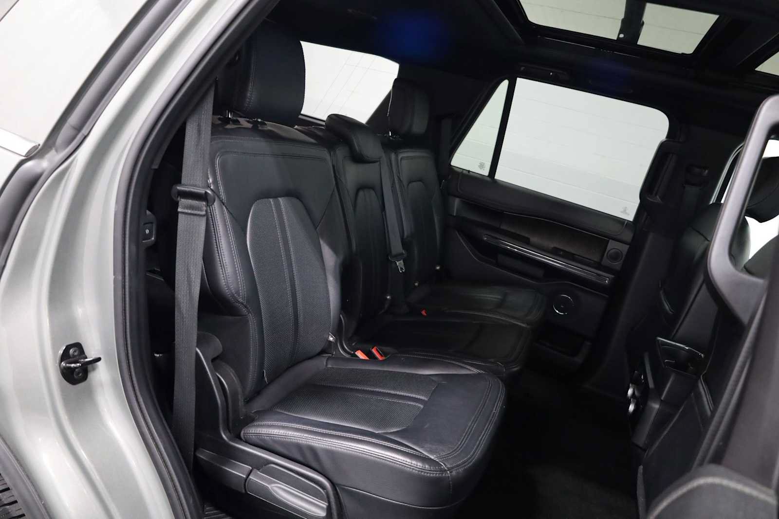 Used 2019 Ford Expedition Limited AWD/4WD image 35