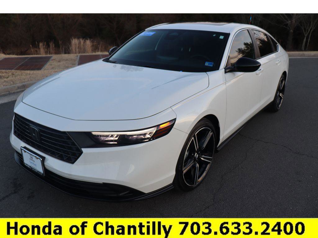 Certified 2023 Honda Accord Sport image 3