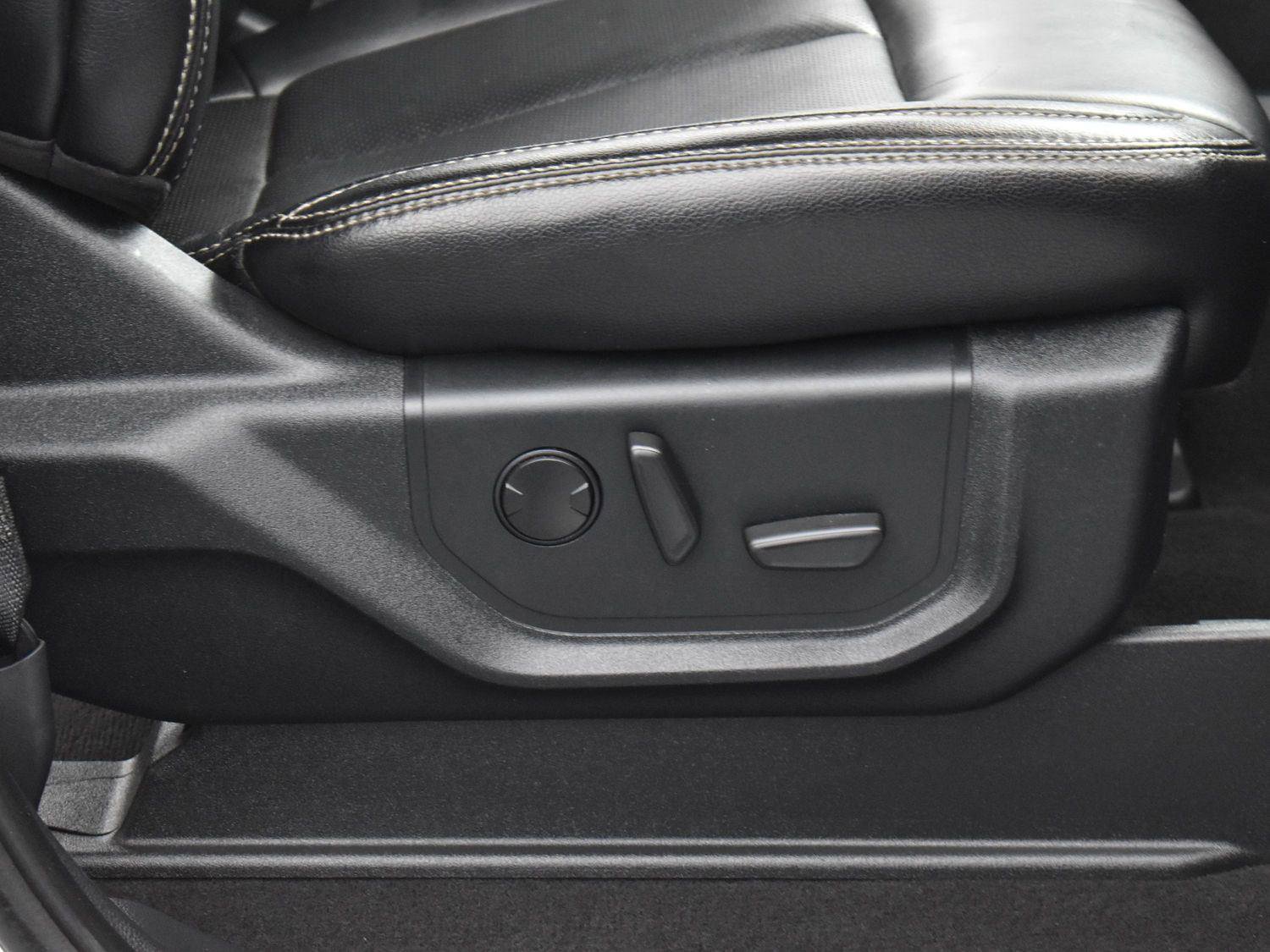 Used 2022 Ford F250 Platinum image 34