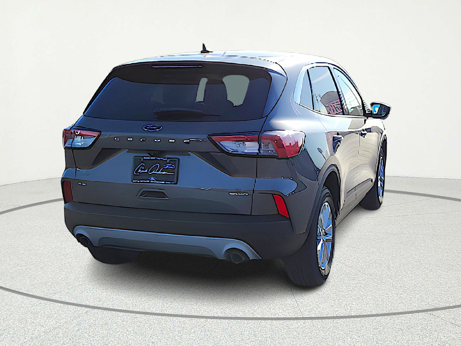 Used 2021 Ford Escape SE w/ Convenience Package image 6