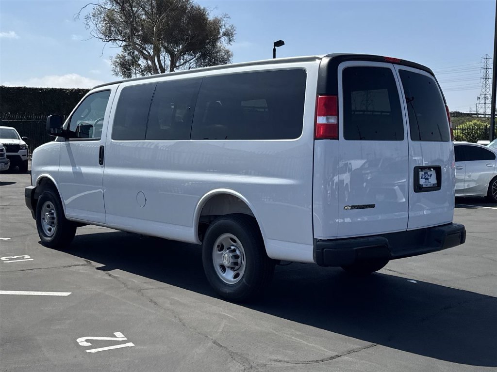 New 2026 Chevrolet Express 2500 LS RWD image 7