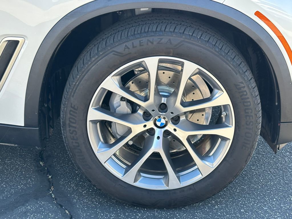 Used 2019 BMW X5 xDrive40i w/ Convenience Package image 15