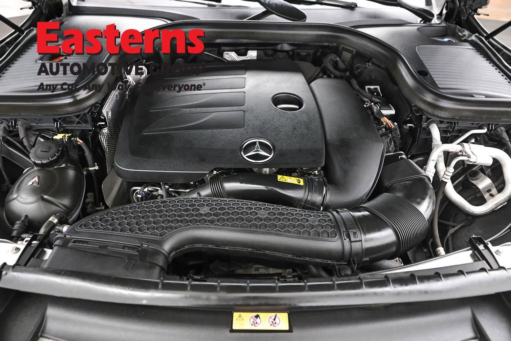 Used 2022 Mercedes-Benz GLC 300 4MATIC w/ Premium Package Lite image 7