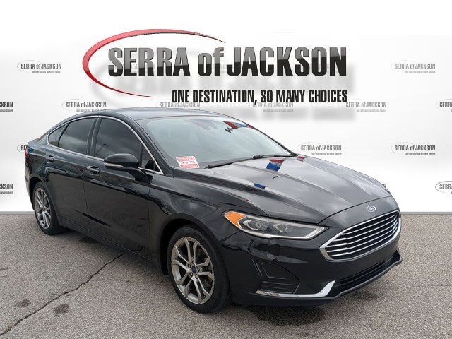 Used 2019 Ford Fusion SEL FWD image 2