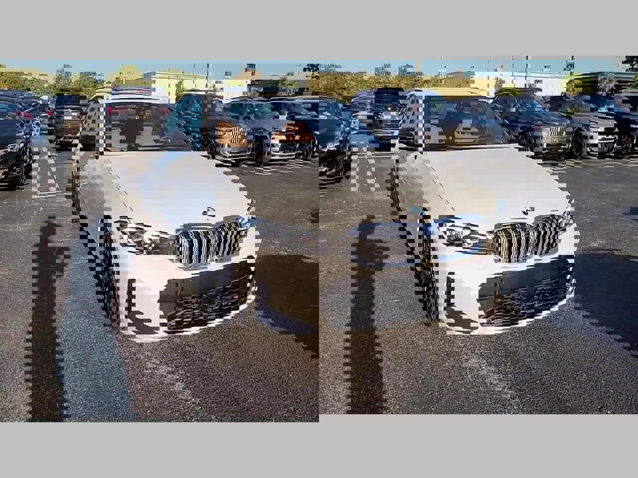 New 2025 BMW 330i 330i w/ M Sport Package image 30