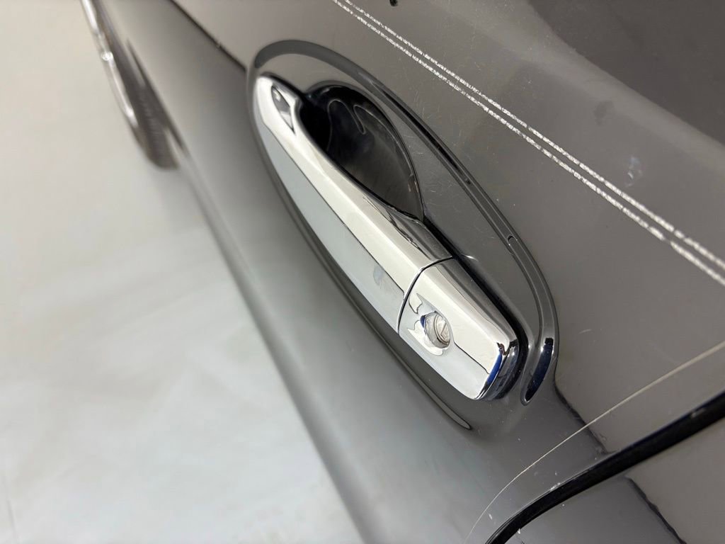 Used 2015 Nissan Rogue S image 13