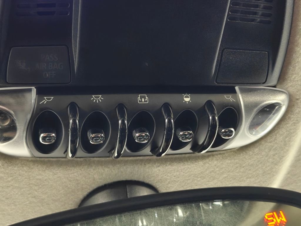 Used 2012 MINI Cooper S image 10