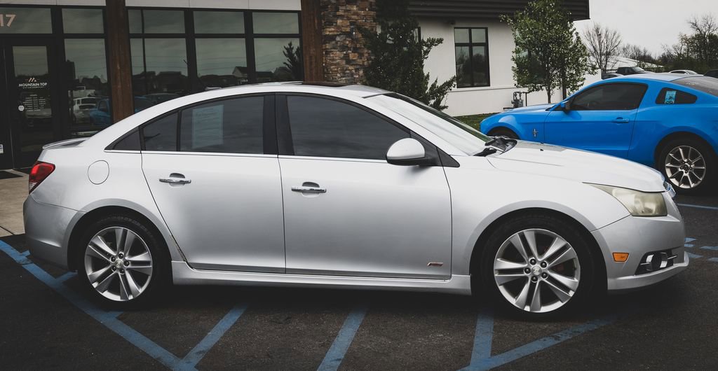 Used 2014 Chevrolet Cruze LTZ w/ RS Package image 11