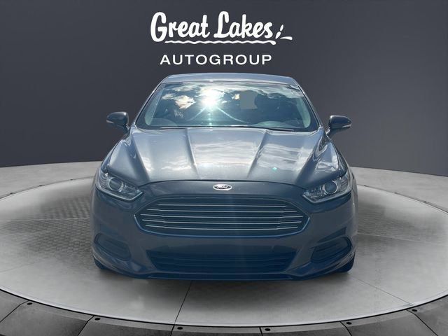 Used 2016 Ford Fusion SE FWD image 8