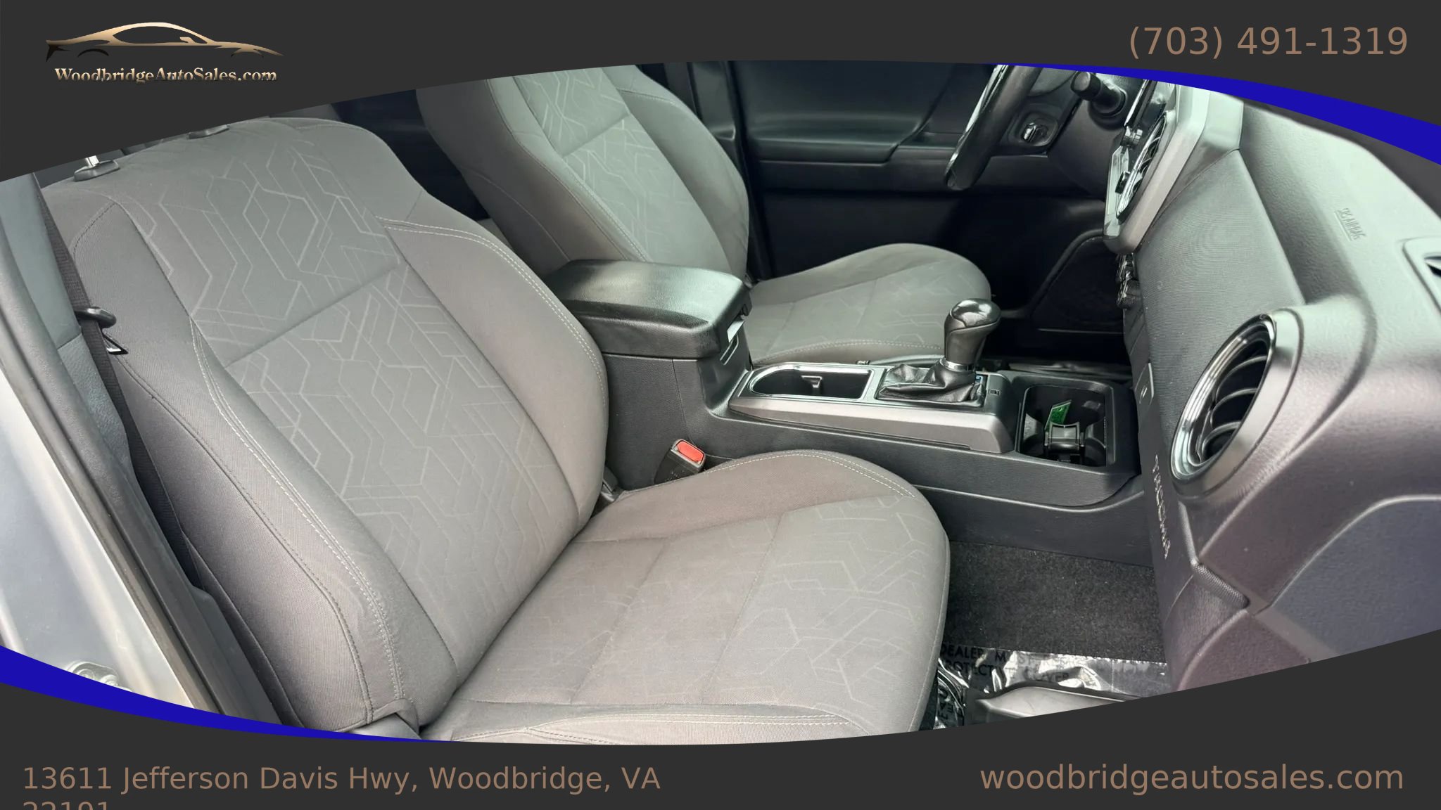 Used 2019 Toyota Tacoma TRD Sport AWD/4WD image 33