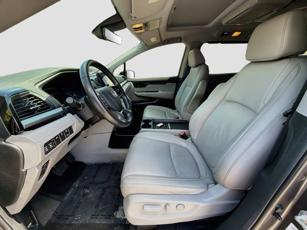 Certified 2024 Honda Odyssey Touring image 19