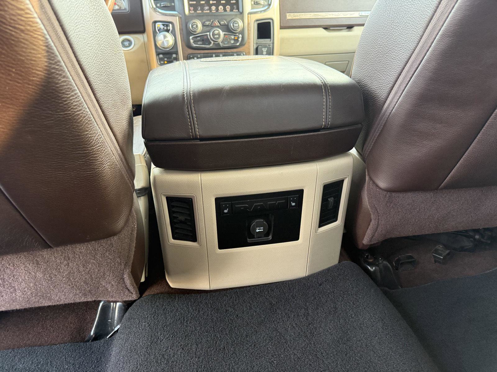 Used 2015 RAM 1500 Laramie Longhorn w/ Convenience Group image 33