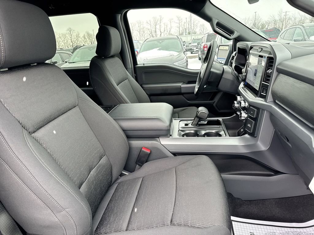 New 2026 Ford F150 XLT w/ Equipment Group 302A MID image 24