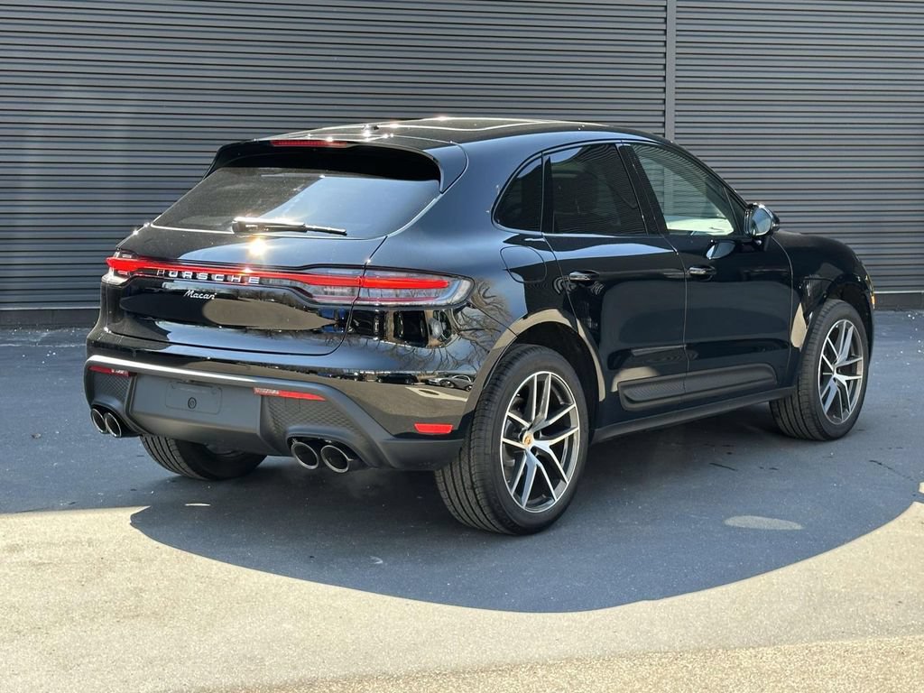 New 2026 Porsche Macan AWD/4WD image 5