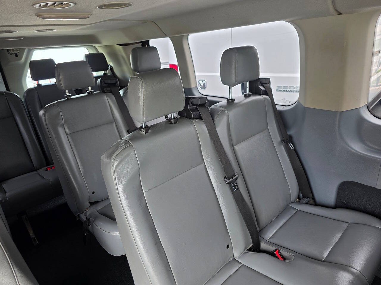 Used 2019 Ford Transit 350 XL RWD image 12