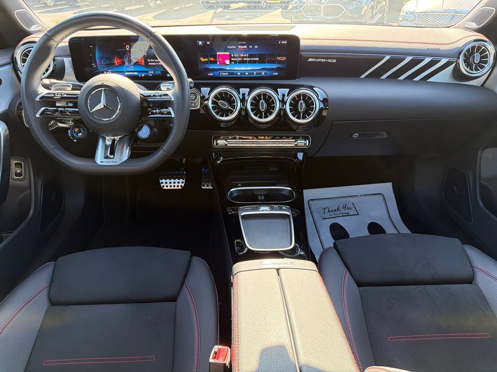 Used 2025 Mercedes-Benz CLA 35 AMG 4MATIC image 22