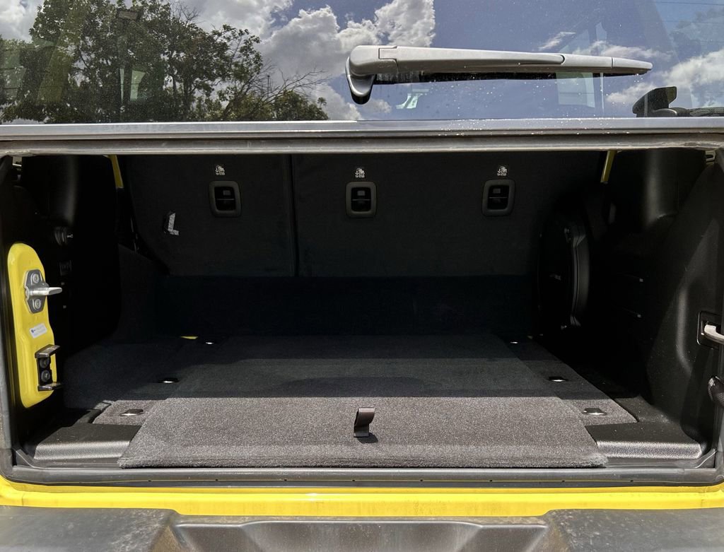 Used 2023 Jeep Wrangler Unlimited Rubicon 4xe w/ Cold Weather Group image 34