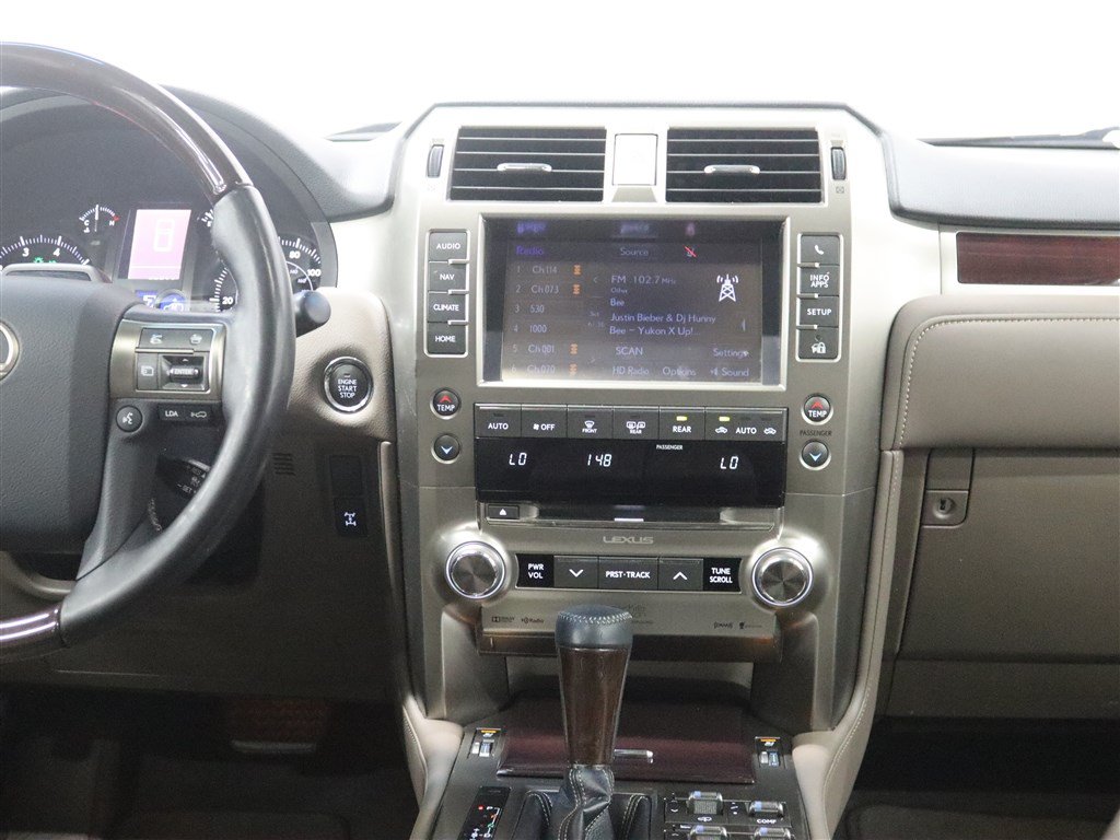 Used 2019 Lexus GX 460 Luxury AWD/4WD image 27
