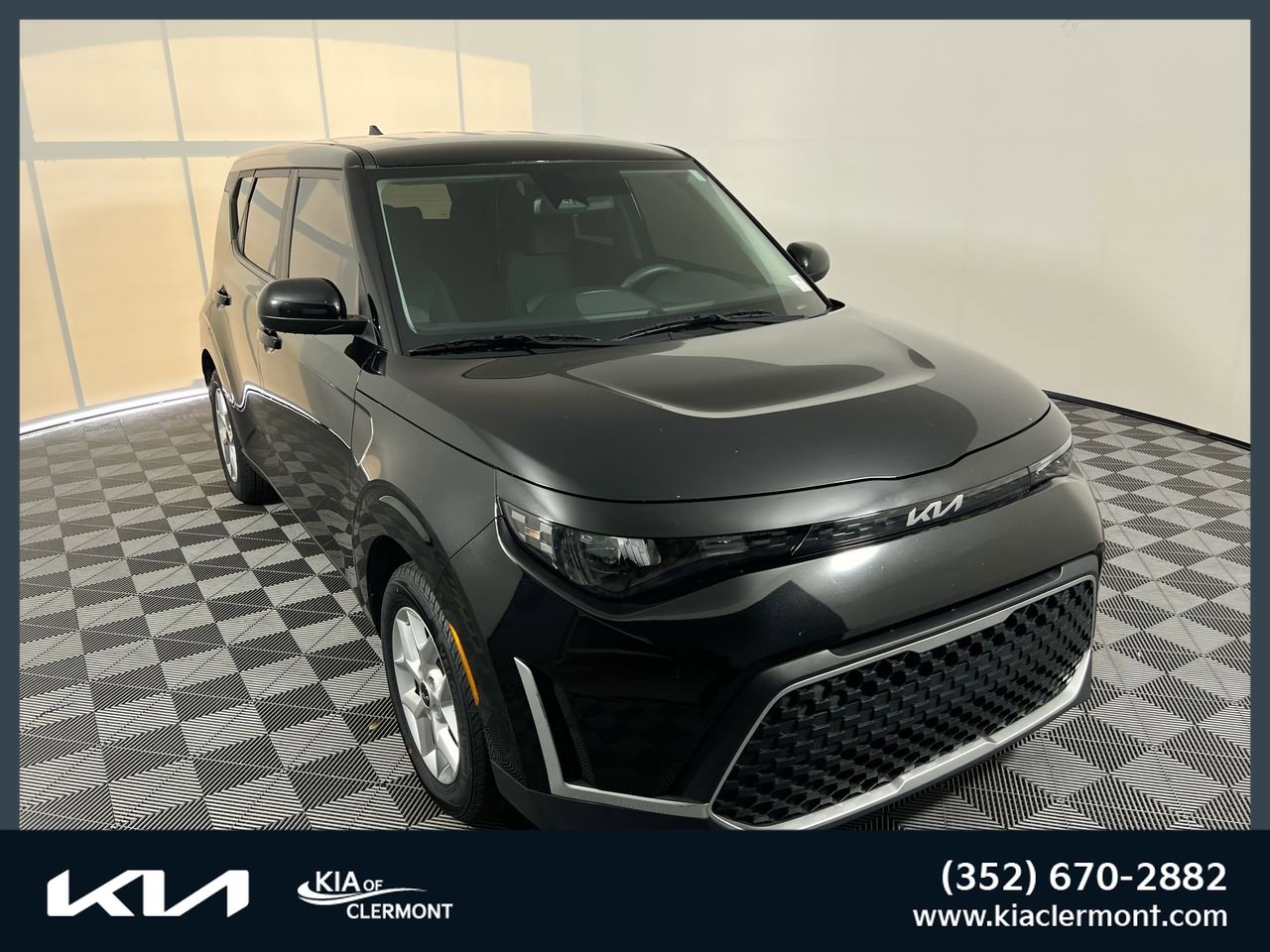 Certified 2024 Kia Soul LX w/ Option Group 015 FWD image 1