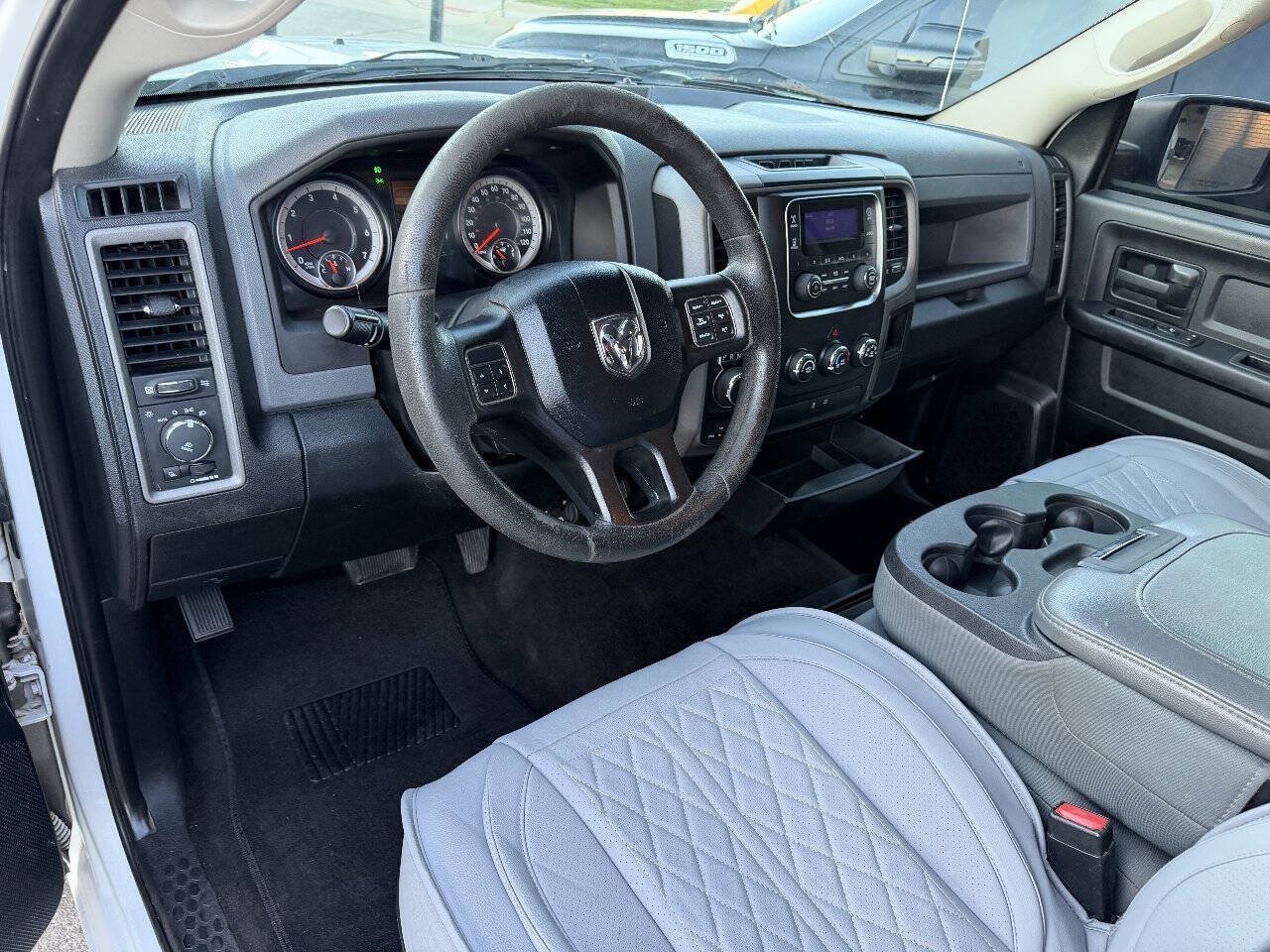 Used 2016 RAM 1500 Express w/ Popular Equipment Group AWD/4WD image 13