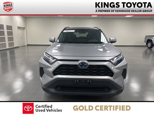 Certified 2022 Toyota RAV4 XLE w/ Convenience Package image 3