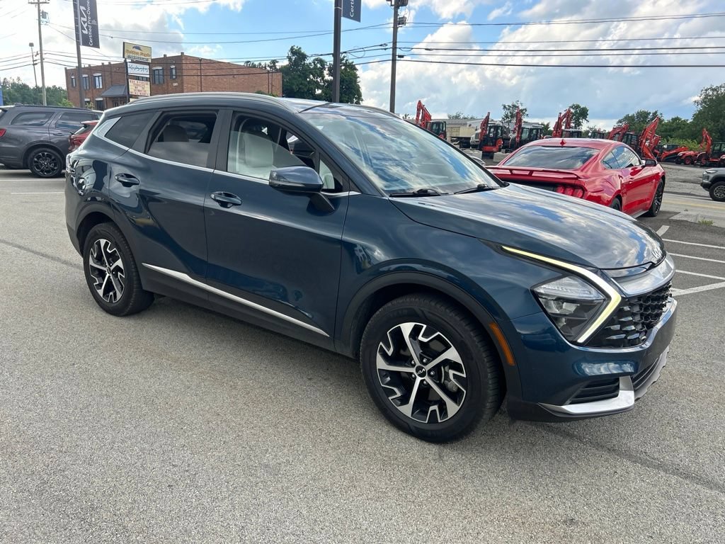 Certified 2023 Kia Sportage EX AWD/4WD image 1