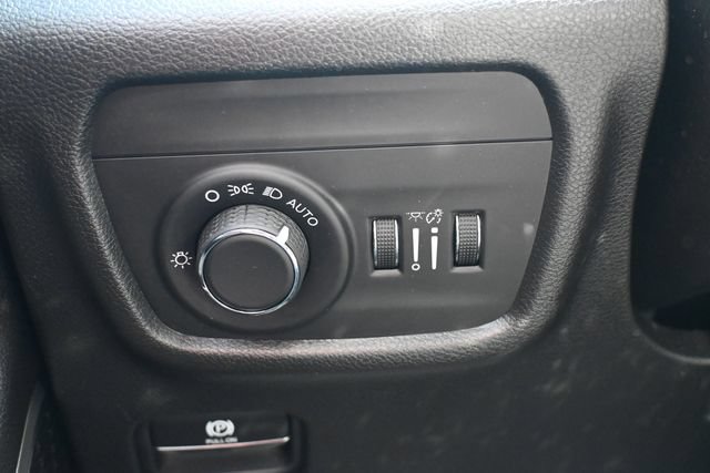 Used 2022 Jeep Grand Cherokee L Laredo AWD/4WD image 42