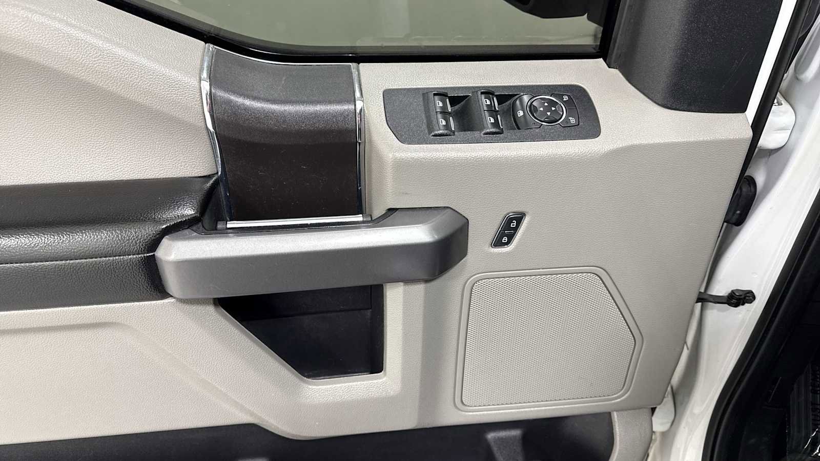 Used 2019 Ford F150 XLT image 15