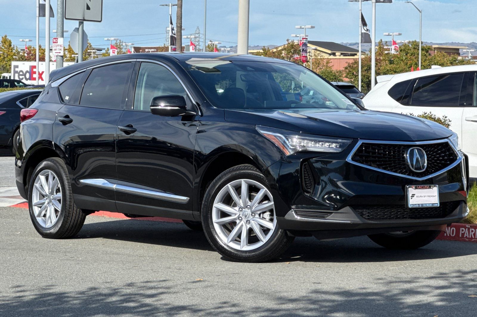 Used 2024 Acura RDX SH-AWD image 2