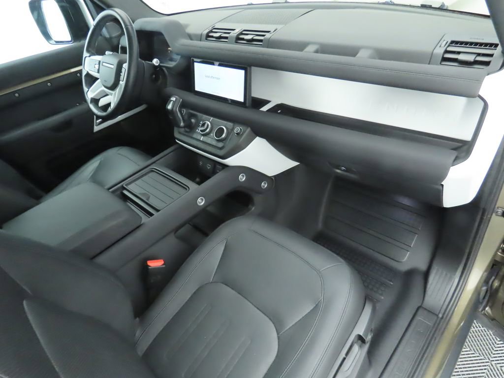 Certified 2021 Land Rover Defender 110 S image 18