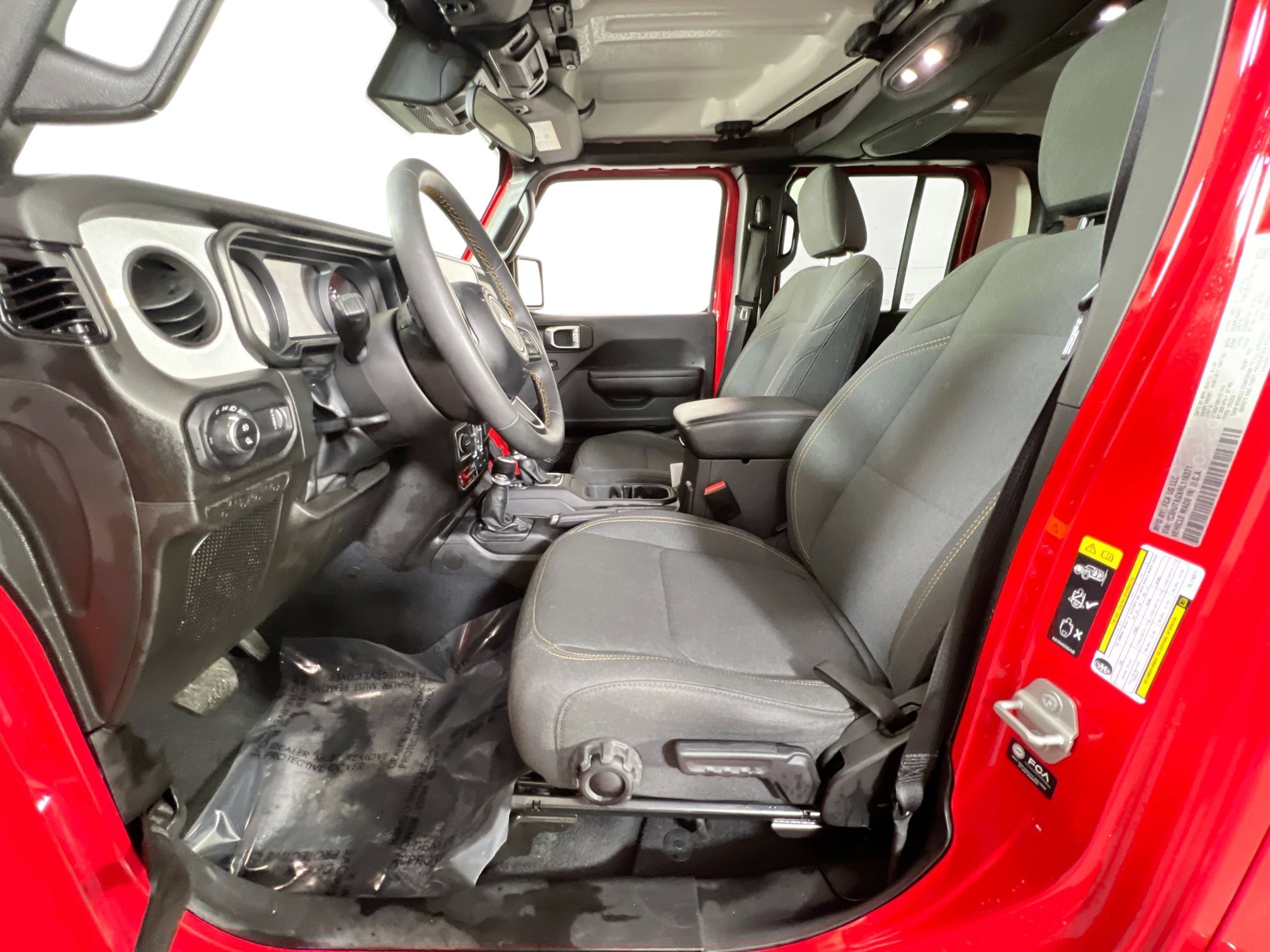 Used 2024 Jeep Gladiator Sport image 20