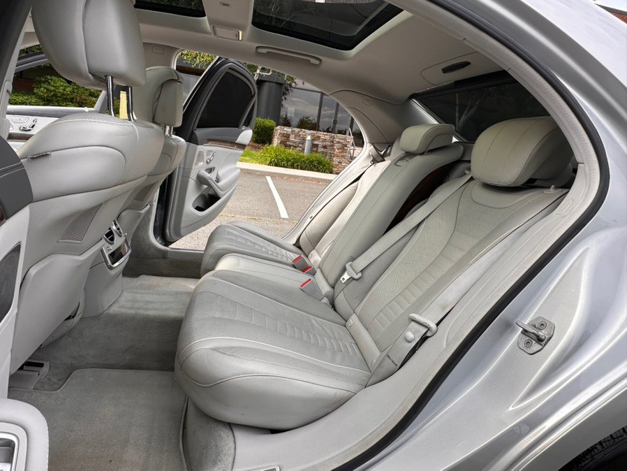 Used 2014 Mercedes-Benz S 550 Sedan image 28