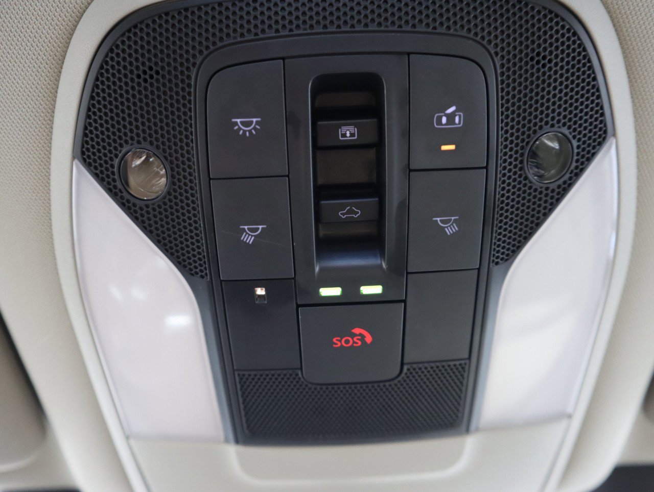 Used 2025 INFINITI QX60 Sensory w/ Vision Package image 25