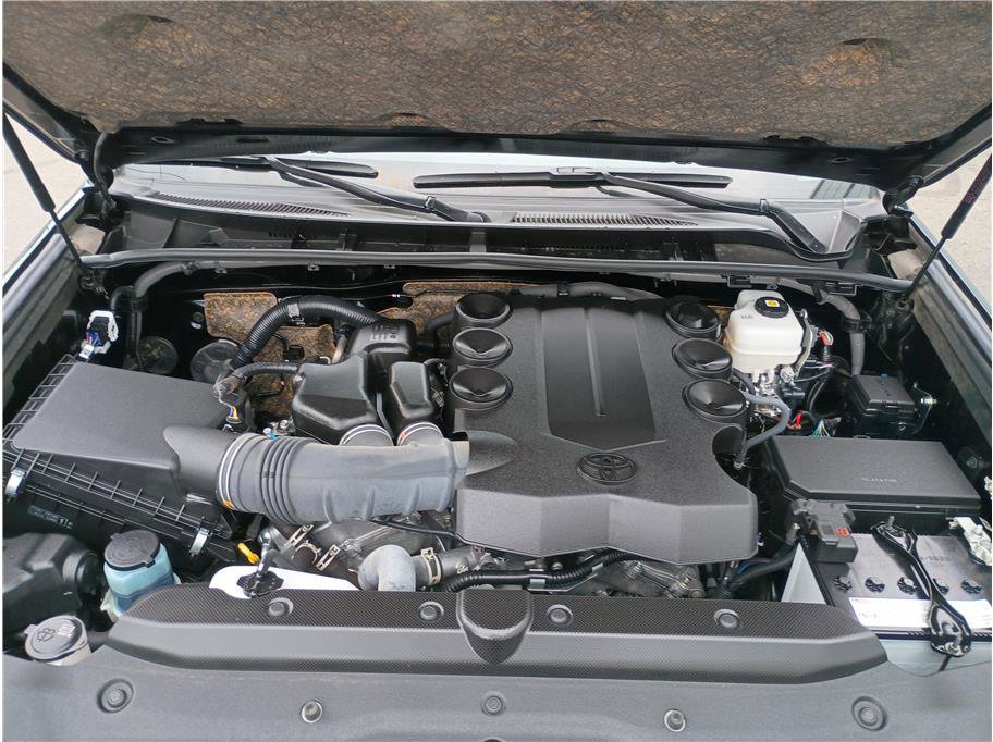 Used 2024 Toyota 4Runner TRD Off-Road image 25