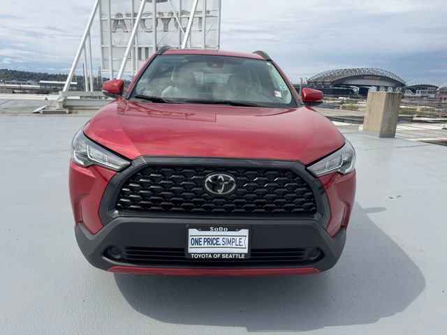 Used 2022 Toyota Corolla Cross LE AWD/4WD image 12