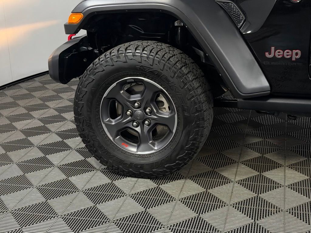 Certified 2023 Jeep Gladiator Rubicon w/ Cold Weather Group image 11