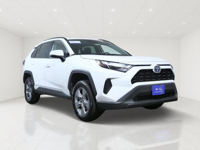 Used 2022 Toyota RAV4 XLE w/ Convenience Package AWD/4WD video 1