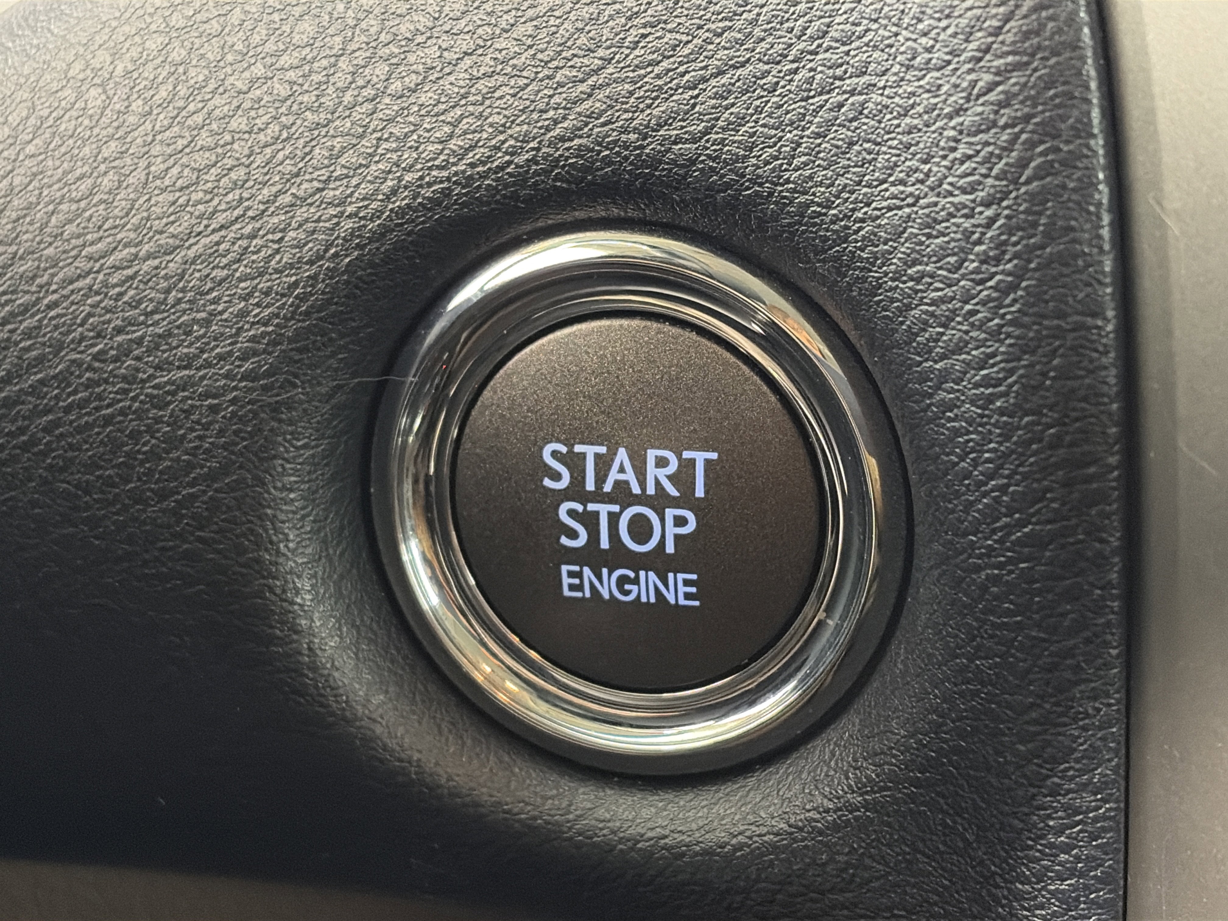 Used 2021 Lexus GX 460 Premium w/ Accessory Package image 30