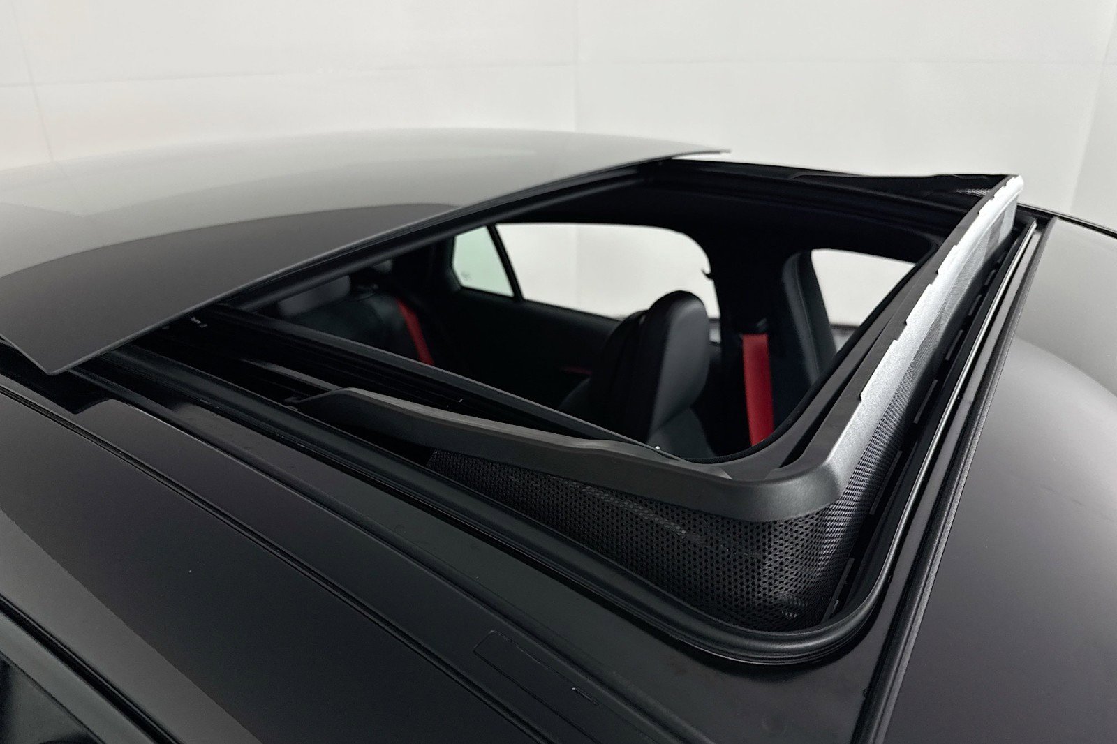 New 2026 Mercedes-Benz GLC 43 AMG 4MATIC Coupe image 21