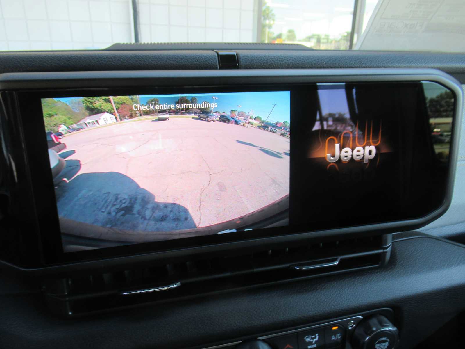 New 2026 Jeep Wrangler Unlimited Sport image 33